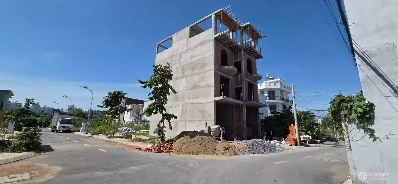 HÓT - GẤP BÁN ĐẤT 4 X 19 CHỈ 4 TỶ 8 ĐƯỜNG 8M