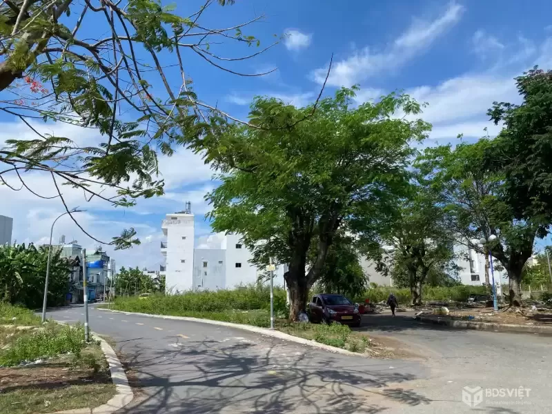 HÓT - GẤP BÁN ĐẤT 4 X 19 CHỈ 4 TỶ 8 ĐƯỜNG 8M