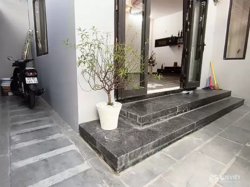 ♥ Sập Hầm K Ông Ích Khiêm gần Nguyễn Hoàng , 96m2, ngang 7.4m, Góc 3 mặt thoáng, cứng cáp ở ngay