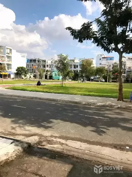 CẦN BÁN 440M2 ĐẤT THỔ CƯ CÓ BÁN LẺ KHU TÊN LỬA