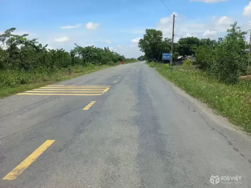 Bán đất mặt tiền tỉnh lộ 818, Tân Thành, Thủ Thừa dt 451m2 full thổ giá 3,15 tỷ