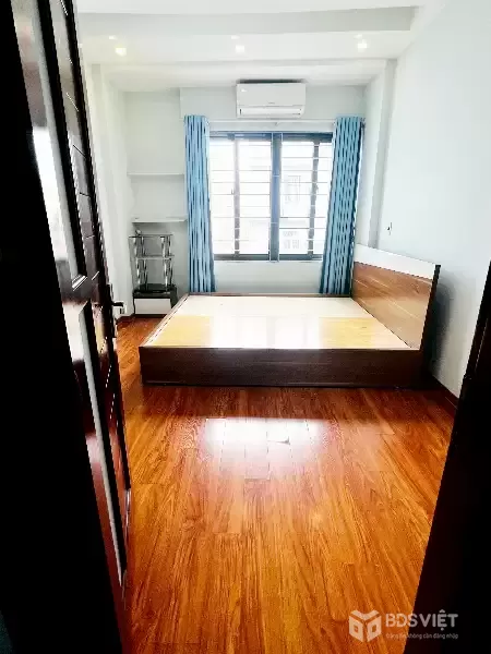 Bán Nhà Thịnh Liệt 30m2. 5 tầng. mặt tiền 3m. Giá 8.2 tỷ Hoàng Mai Hà Nội