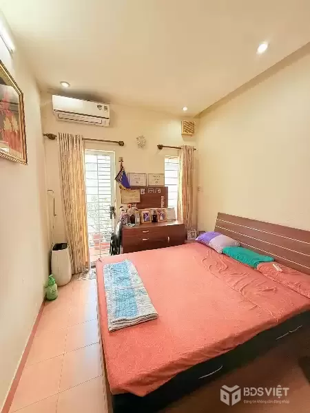 Nhà HXH Đường Thành Thái Phường 14 Cũ Quận 10.