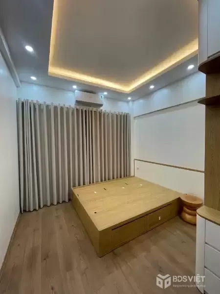 bán căn hộ trần quý kiên cầu giấy 62m 2 ngủ 2 wc giá 5,95 tỷ