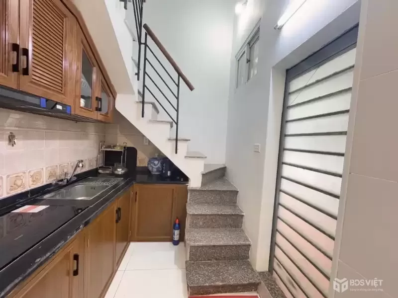 thụy khuê 28m x4 tầng 8,9 tỷ cách 2 nhà ra phố,quy hoạch sát đường,mặt tiền 6m2