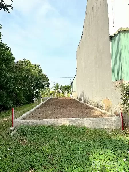 CẦN BÁN 125M2 5X25 ĐẤT THỔ CƯ MT ĐƯỜNG NHỰA XE TẢI TỚI ĐẤT