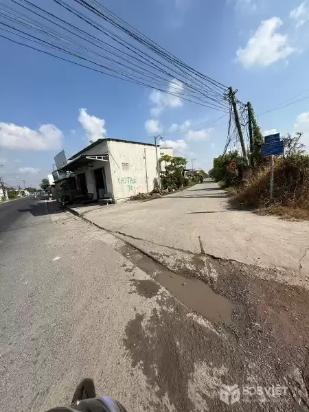 Bán nền thổ cư hẻm đường đá xanh oto xã Đức Hòa Thượng dt 155m2 giá 820 triệu