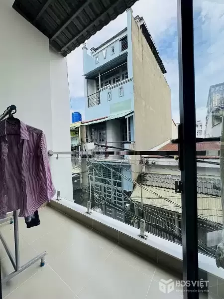 Bán nhà hẻm đường số 12, Bình Hưng Hòa dt 40m2 1 lầu ,2pn, 2wc giá 4,85 tỷ