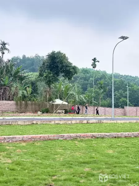 CHỈ HƠN 300TR – SỞ HỮU ĐẤT SÁT HÀ NỘI | SỔ RIÊNG – XÂY Ở NGAY – VỊ TRÍ ĐẸP