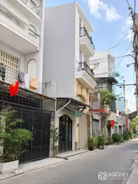 Nhà HXT 28 Âu Dương Lân P3-Q8, Giá : 7,1 Tỉ (TL