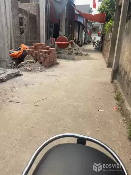 cần bân đất đường ô tô thông giá chỉ nhỉnh 2 tỷ