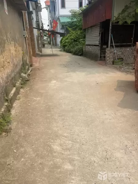 cần bân đất đường ô tô thông giá chỉ nhỉnh 2 tỷ