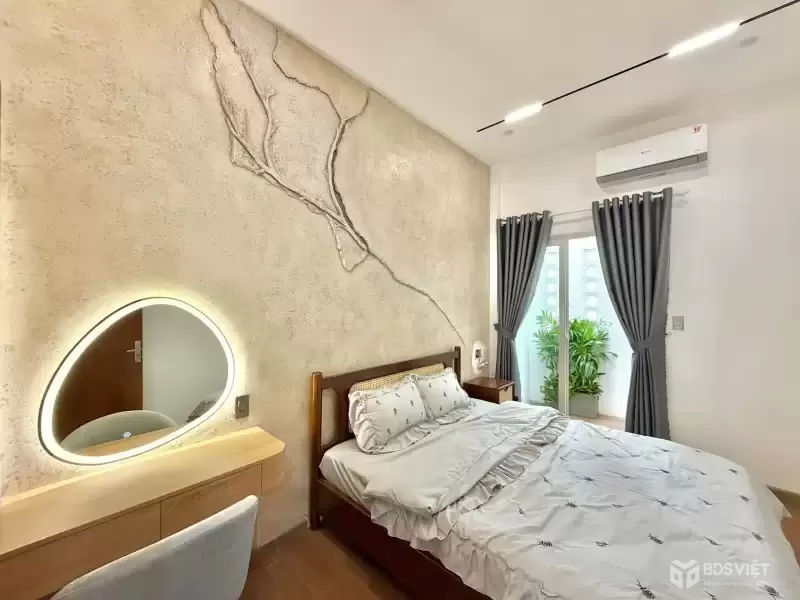 Bán nhà Trần Đình Tri 70m2 2 tầng 2 mê đúc full nội thất giá 4.88 tỷ sát biển