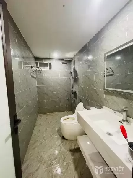 võ chí công 36m x5 tầng 8,8 tỷ full nội thất,quy hoạch nhà cách đường 20m