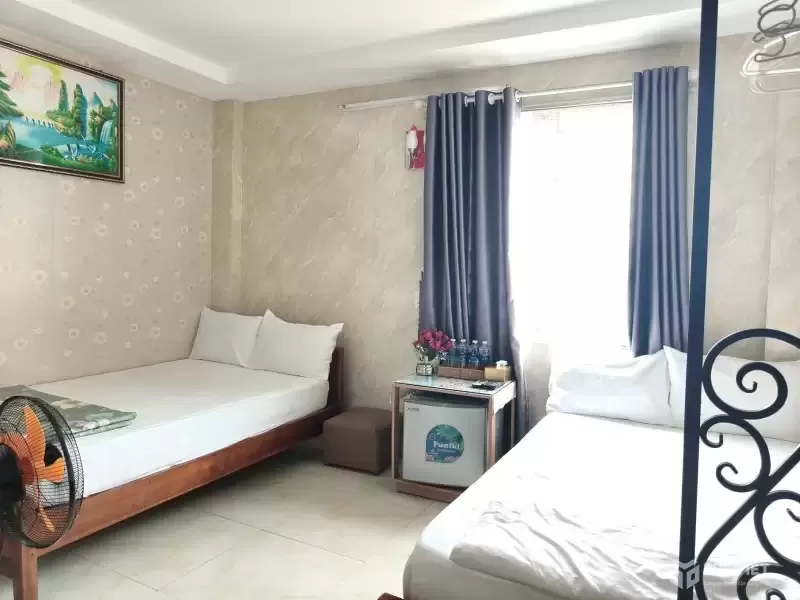 ♥ Khách Sạn MT Ông Ích Khiêm, gần Biển, 112m2, 5 tầng, 20 phòng đang kinh doanh
