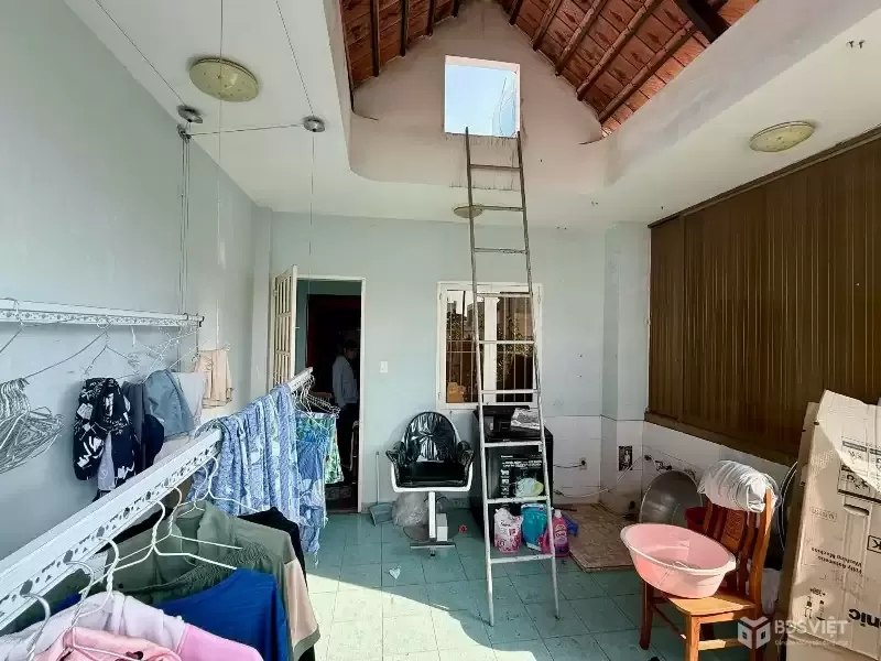 Nhà MT Đường Hồng Lĩnh Phường 15 Cũ Quận 10.