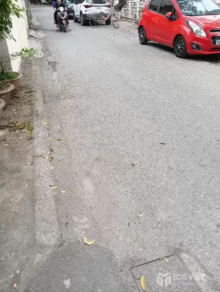 Bán nhà vị trí đẹp ngõ 48 đường Ngô Gia Tự - Long Biên - HN.