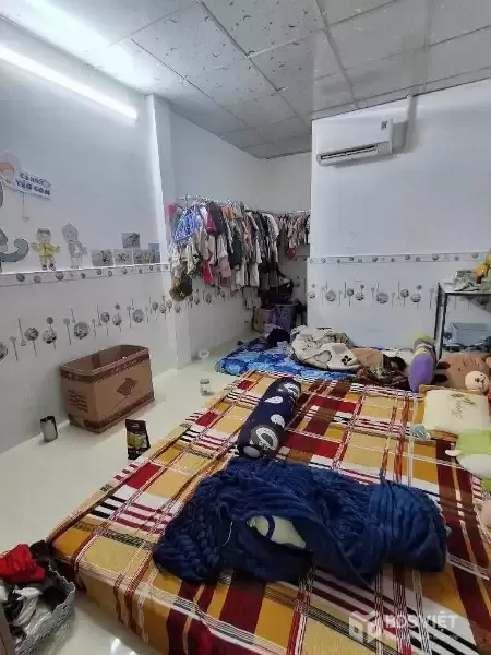 Bán nhà  Huỳnh Tấn Phát, Quận 7, 2 tầng, 2PN, sổ hồng riêng, giá 4.7 tỷ