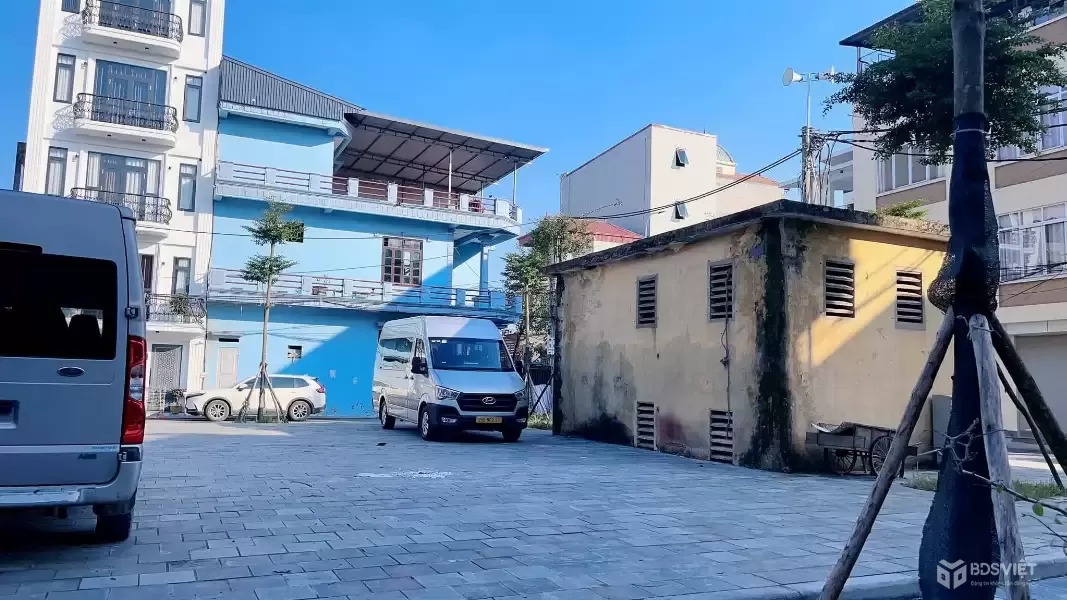 ĐẤT KHUÔN TIỀN – GIÁ ĐẦU TƯ – Ô TÔ ĐỖ CỬA  NHỈNH 3 tỷ có ngay LÔ ĐẤT DT 58m2 TẠI PHÚC THỊNH_HÀ NỘI