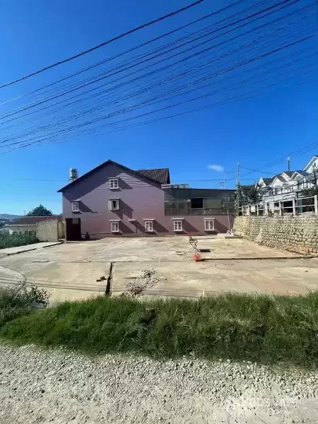 Cho thuê nhà mặt tiền 25 triệu/tháng đường Nguyên Tử Lực phường 8 Đà Lạt