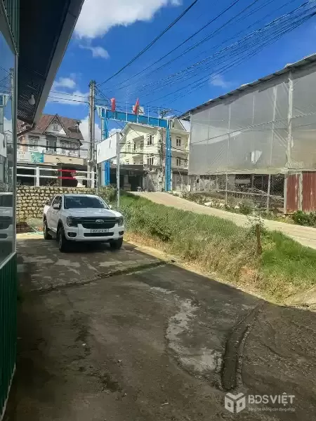 Cho thuê nhà mặt tiền 25 triệu/tháng đường Nguyên Tử Lực phường 8 Đà Lạt