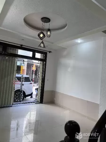 Cho thuê nhà 5 phòng ngủ 18 triệu/tháng Hoàng Diệu phường 5 Đà Lạt