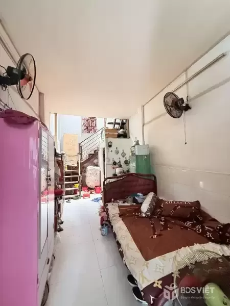 Bán nhà mặt tiền Quốc Lộ 13 Hiệp Bình Chánh Thủ Đức - Kinh doanh sầm uất - Giá chỉ 3.99 Tỷ