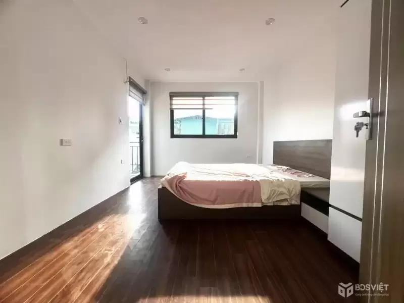 Bán nhà phố Trương Định, Hai Bà Trưng 34m2, 5 tầng full nội thất, sổ đỏ chỉ 7,2 tỷ