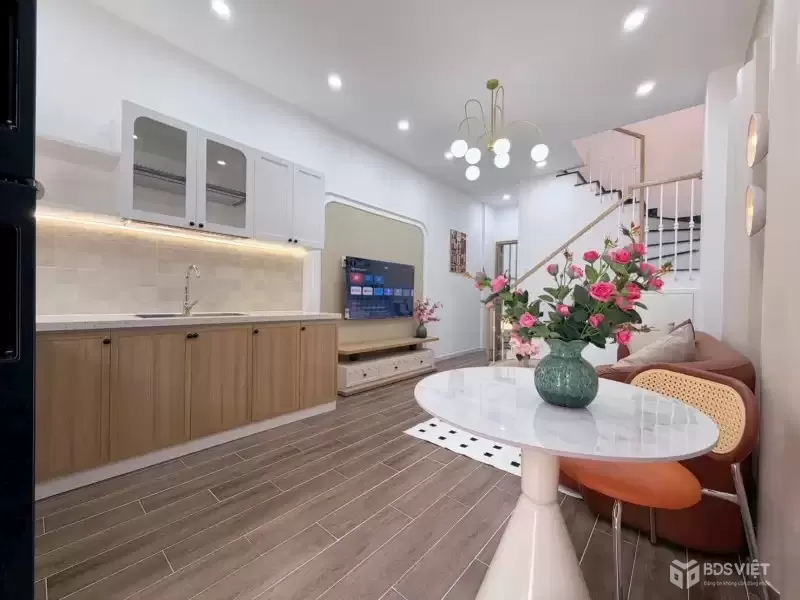 Nhà kiệt Lý Tự Trọng 40m2 3PN nhà mới giá 4.39 tỷ Hải Châu ở ngay