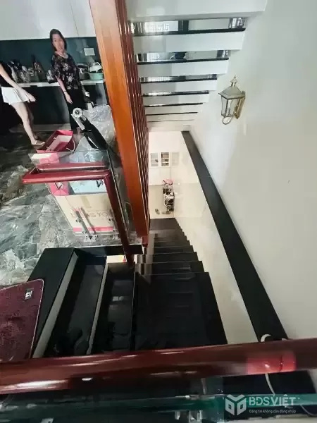 Bán nhà Kiều Đàm Q7, 5x15m, hầm 4 tầng, 4PN 5WC, hẻm 6m, nhỉnh 13 tỷ