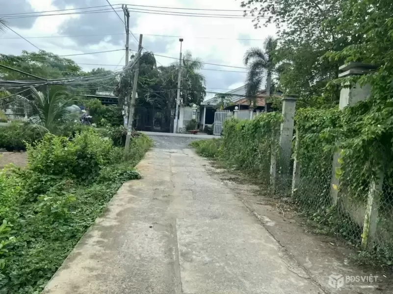 CẦN BÁN 87M2 ĐẤT THỔ CƯ HẺM XE HƠI TỚI ĐẤT