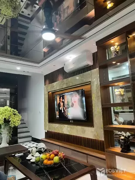 ???? VƯƠNG THỪA VŨ – 58M – 5T – MT 5M – Ô TÔ ĐỖ CỬA – 12.8 TỶ