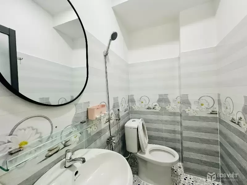 Bán nhà 2 tầng Đặng Văn Bi Thủ Đức - 41m2 Nở hậu - Trung tâm Trường Thọ - 4.8 Tỷ