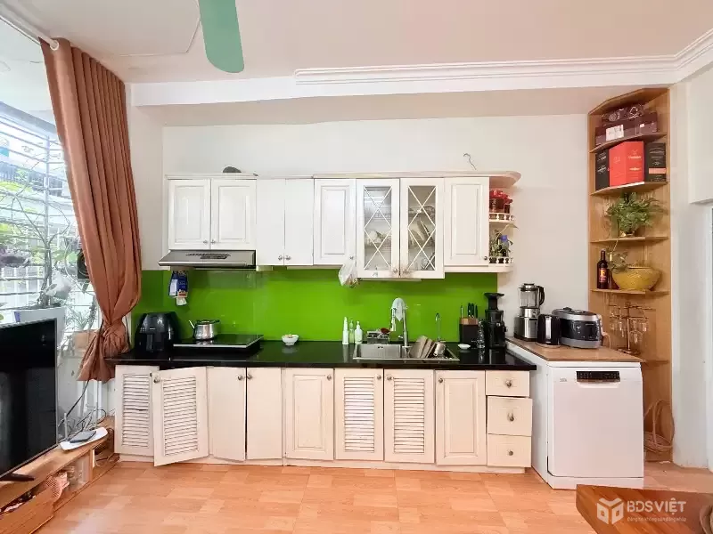 NHÀ PHỐ HOÀNG VĂN THÁI – Ô TÔ ĐỖ CỬA – KINH DOANH – DÒNG TIỀN TỐT