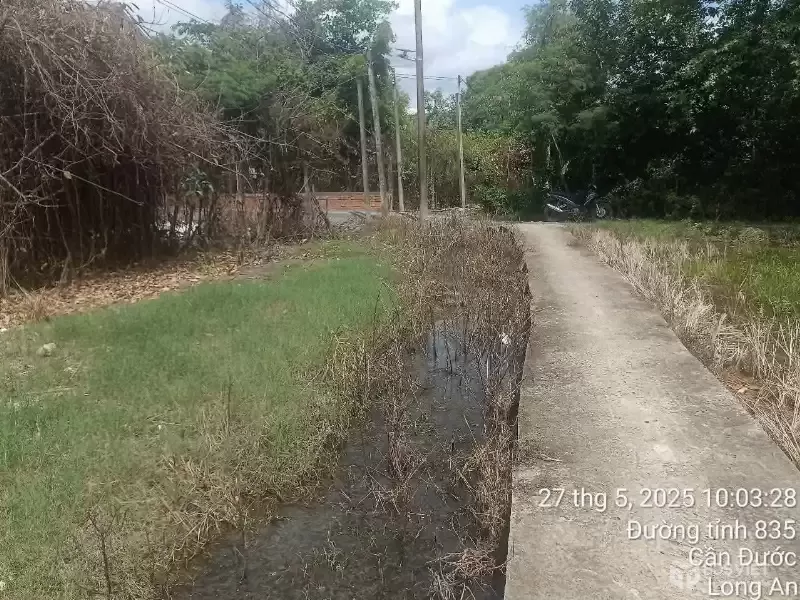 Bán đất mặt tiền ĐT835A , Long Trạch, Cần Đước 950m2 giá 19,5 tỷ