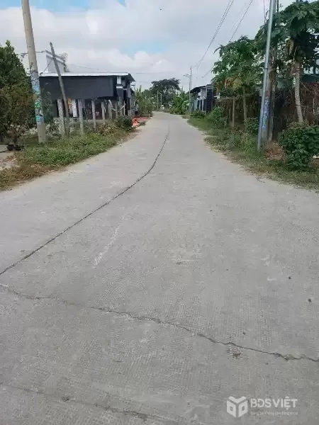 Bán 4000m2 đất ( 350m2 thổ) đường đá xanh xe hơi xã Đức Hòa Thượng, Đức Hòa giá 5,8 tỷ