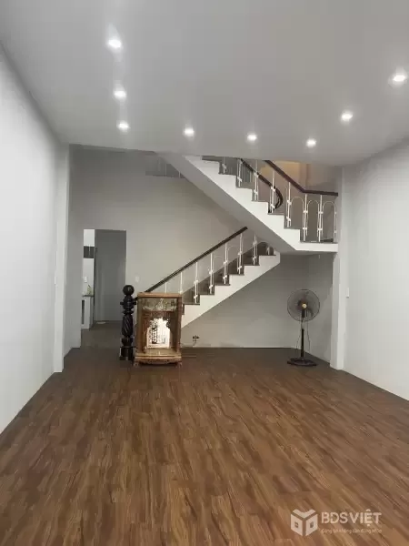 ♥ Nhà MT Huỳnh Thúc Kháng gần Cầu Rồng, 69.8m2, 4 tầng, MBKD, 7 Phòng, 12 tỷ