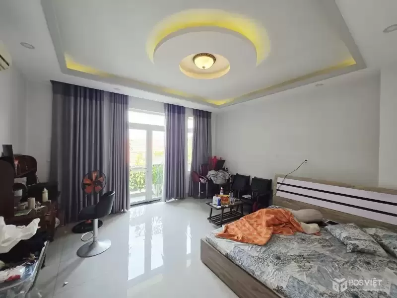 Bán nhà 4 tầng Đặng Văn Bi Thủ Đức - 73m² (5x15m) - Hẻm 6m VIP - Giá 13.5 Tỷ