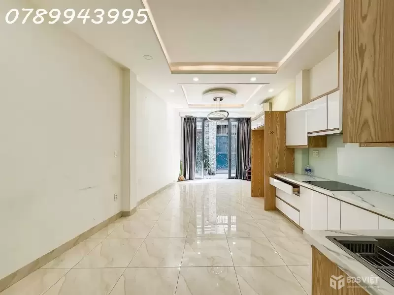 Bán nhà Lê Văn Sỹ giáp Quận 3 gần HXH, 42m (3.5x12), giá dưới 7 tỷ