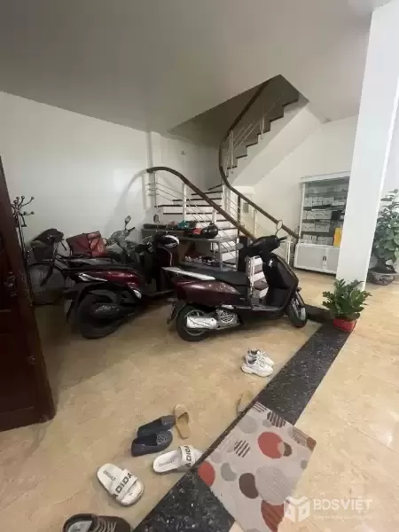 võng thị 50m x6 tầng 19,5 tỷ lô góc,ngõ thông kinh doanh,gần phố,gần hồ