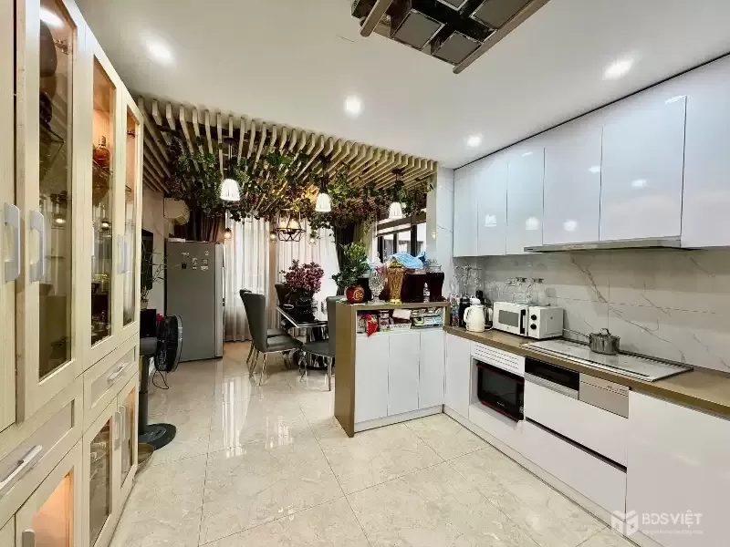 BÁN NHÀ SIÊU PHẨM XÃ ĐÀN – 6 TẦNG – Ô TÔ TRÁNH – KINH DOANH ĐỈNH