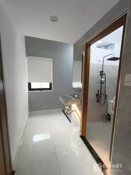 ♥ Góc 3 mặt thoáng Trưng Nữ Vương, Sân SiêuRộng, 48.9m2, 2 tầng mới, 3PN, Full Nội Thất, 3.9x tỷ