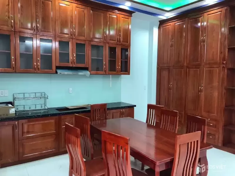 Bán nhà Quận 7 – DT 104,6m² (5x21m), kết cấu 3 tầng BTCT 8 TỶ 2