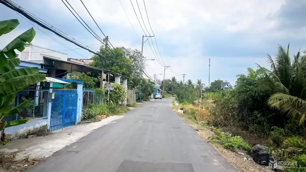 CẦN BÁN 97M2 ĐẤT THỔ CƯ ĐỐI DIỆN TRƯỜNG ĐH PHẠM NGỌC THẠCH