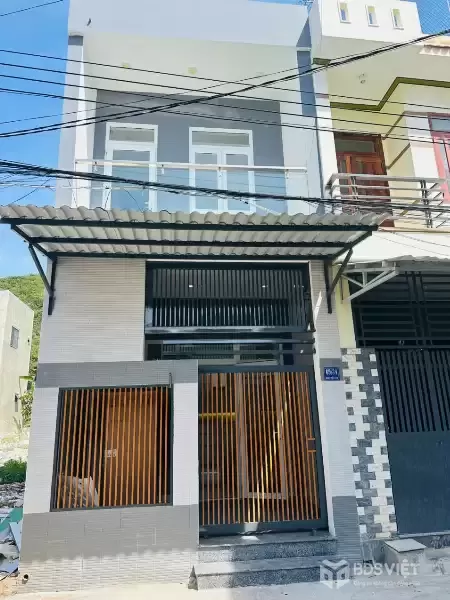 Nhà Gần Biển Vĩnh Hòa – 64m² – 3PN – Full Nội Thất – Chỉ 4.8 Tỷ TL