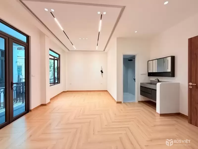 Hoàng hoa thám 46m x5 tầng thang máy-full nội thất-11,9 tỷ-2 mặt ngõ,30m ra phố