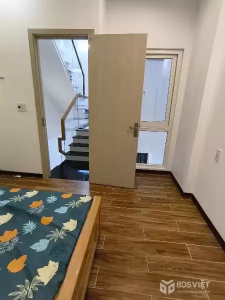 ♥ Nhà kiệt K10 Phạm Văn Nghị, 3 tầng đúc, chính chủ xây ở được 2 năm, còn mới 4.x tỷ vừa