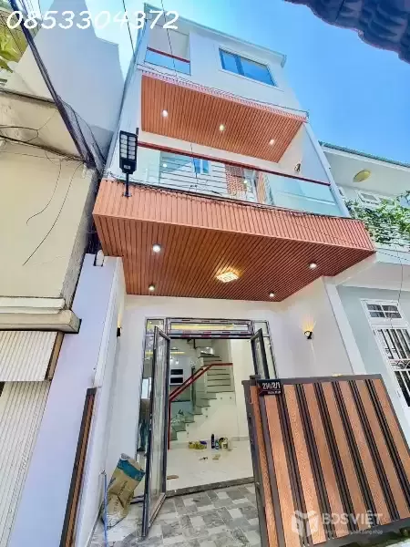 NHÀ MỚI TRUNG TÂM P9 – GẦN HỒ XUÂN HƯƠNG – Ở LIỀN