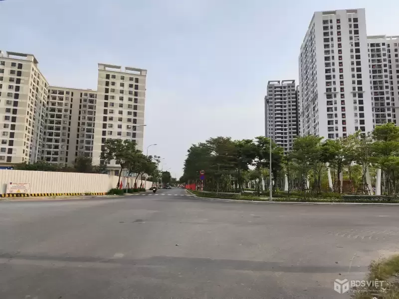 ♥ MT Đường 7.5m lề 5m Nguyễn Quý Anh, sát FPT Plaza, 100m2, nhỉnh 6 tỷ