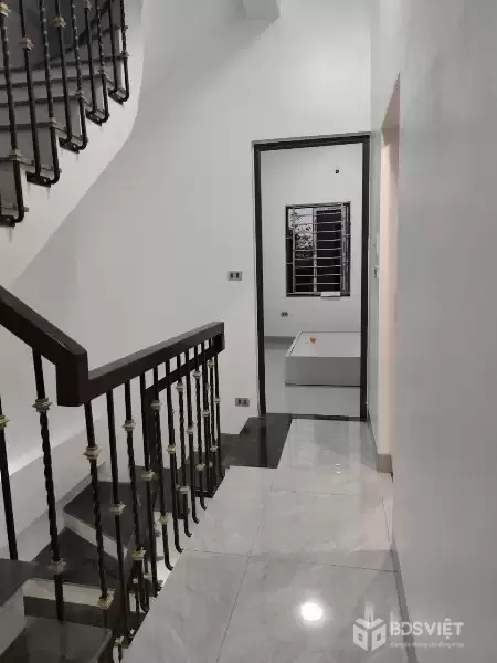 DUYÊN THÁI – THƯỜNG TÍN 46.6M² – 4T – Ô TÔ ĐỖ CỬA, SỐNG SƯỚNG